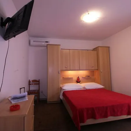 Meira Br4 Konukevi 3*