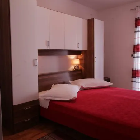 Vendégház Meira Br4 3*